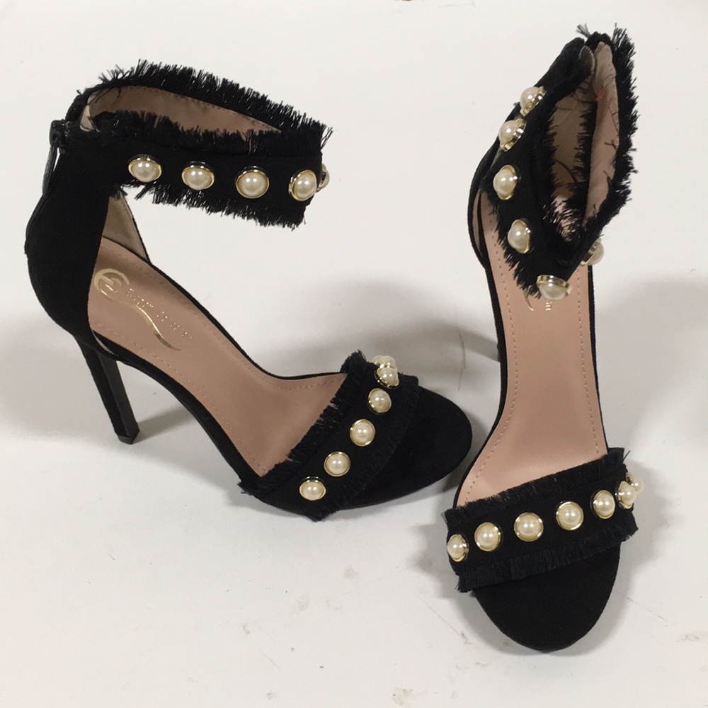 Elegant Collection Black Shoes
